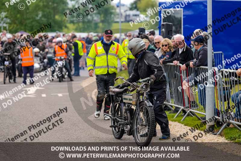 Vintage motorcycle club;eventdigitalimages;no limits trackdays;peter wileman photography;vintage motocycles;vmcc banbury run photographs